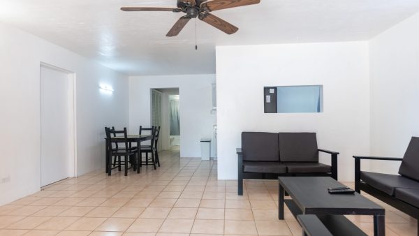 Hodges Bay Rooms